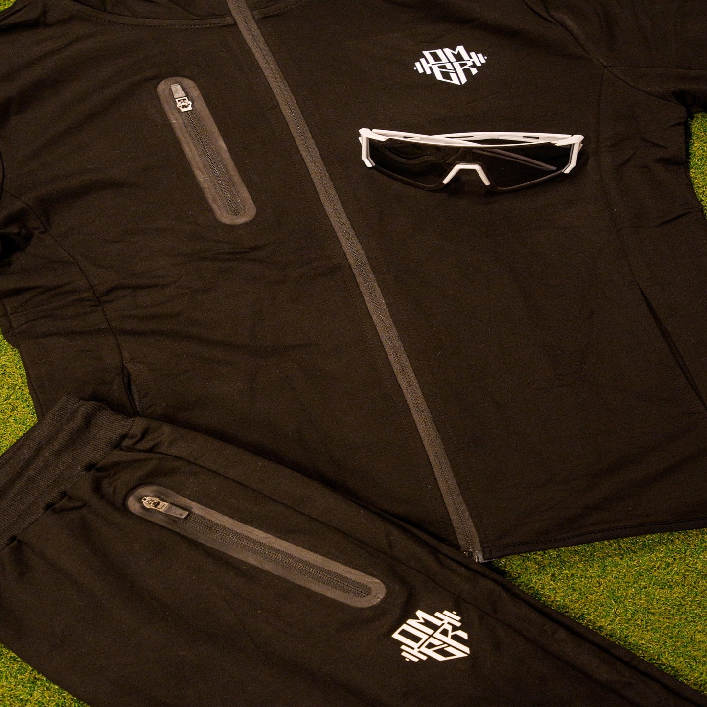 OMER Performance Trainingspak – Black Edition